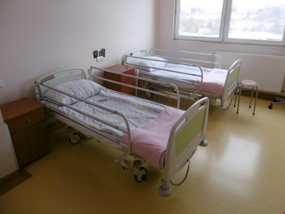 Eleganza 1GMR 1221-7 Metal hospital bed with remote control gebraucht kaufen (Auction Premium) | NetBid Industrie-Auktionen